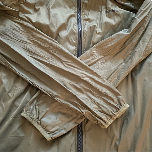 Bench windbreaker - Picture 2 of 9